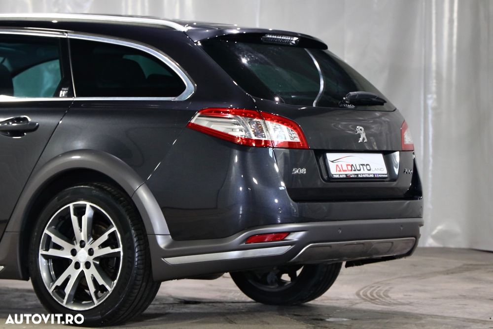 Peugeot 508 RXH Hybrid4 - 29