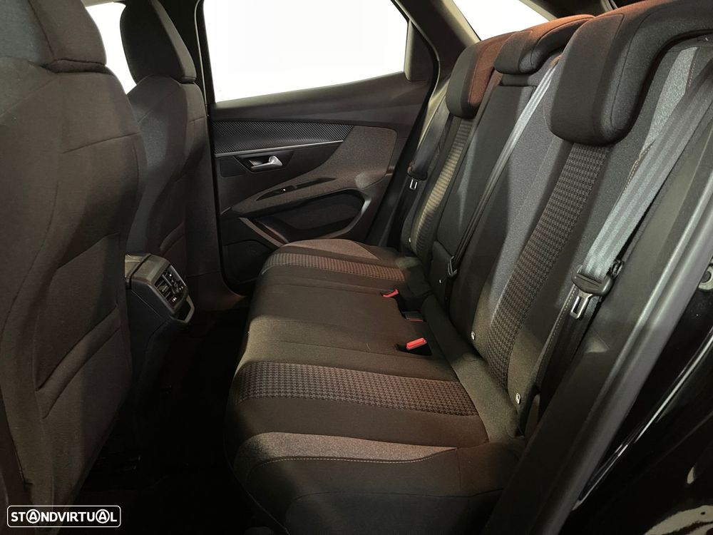 Peugeot 3008 1.5 BlueHDi Style - 27