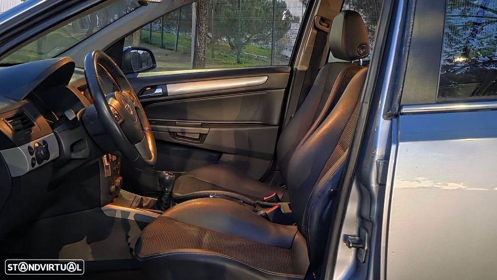 Opel Astra 1.3 CDTI Enjoy EcoFLEX - 21