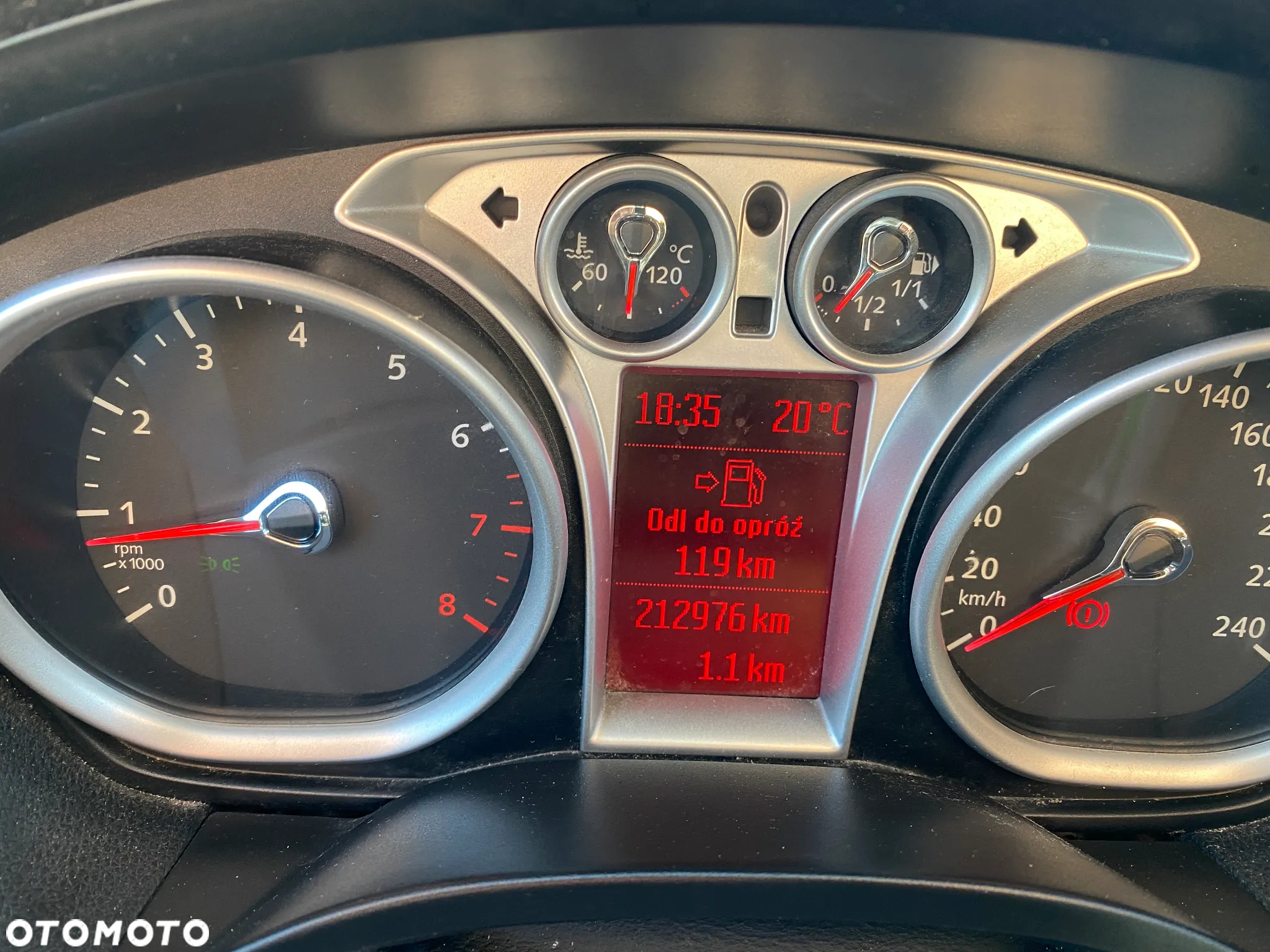 Ford C-MAX 1.8 Titanium - 22