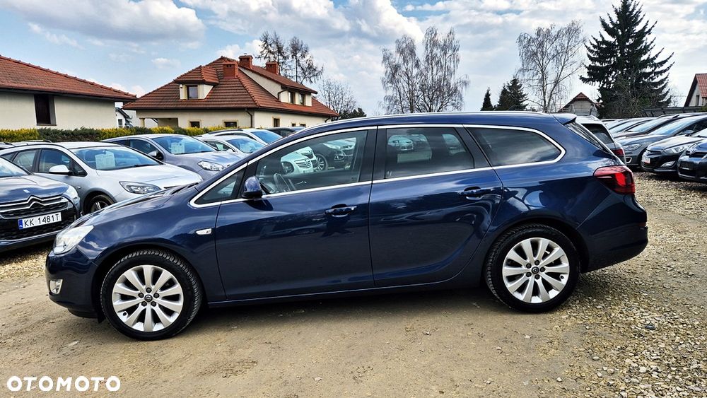 Opel Astra 1.4 Turbo Innovation - 25