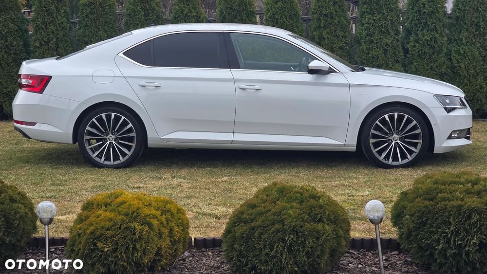 Skoda Superb 2.0 TDI L&K DSG - 6