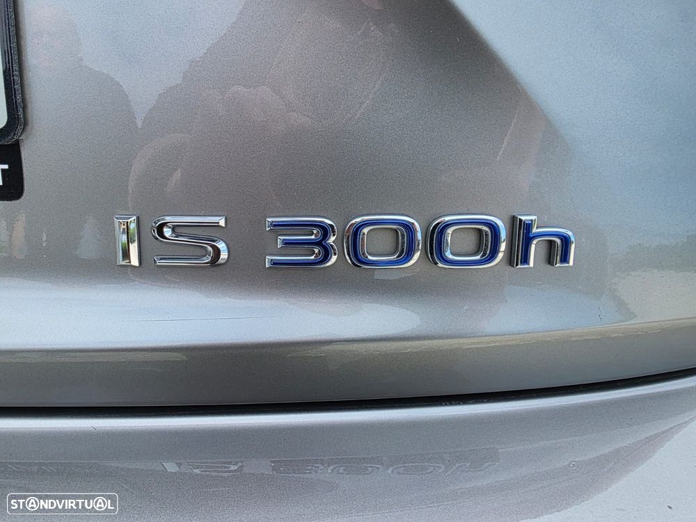 Lexus IS 300H Business - 18