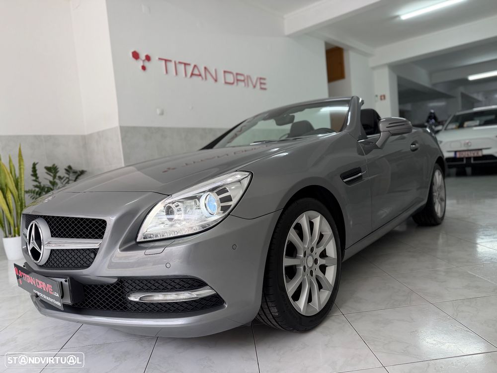 Mercedes-Benz SLK 200 (BlueEFFICIENCY) - 8