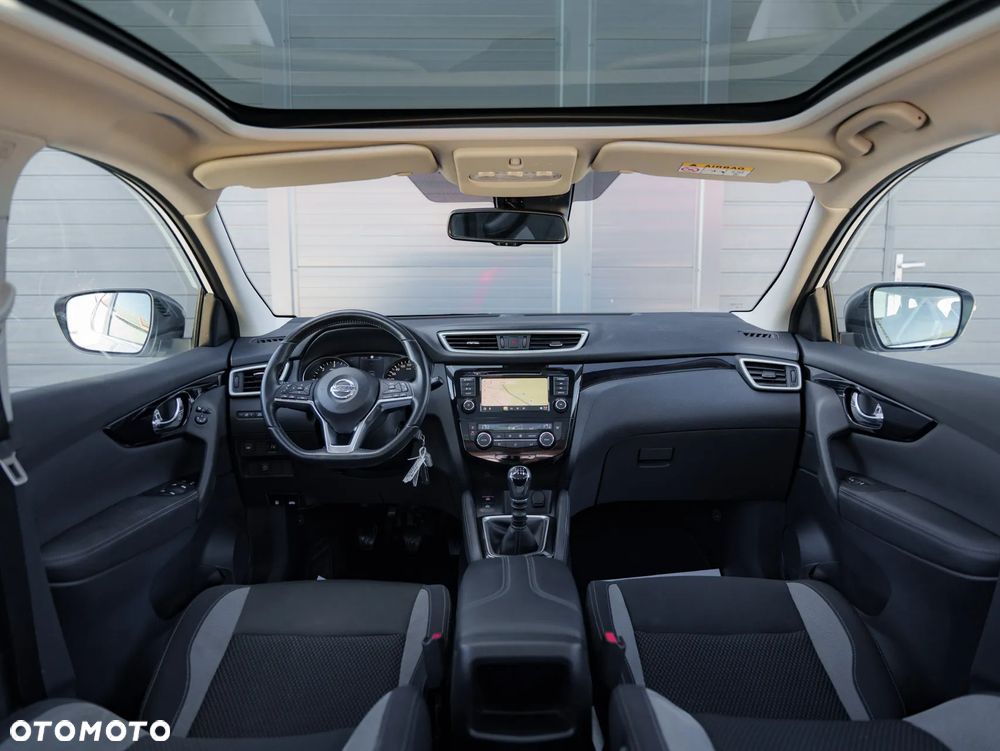 Nissan Qashqai 1.5 dCi N-Tec - 16