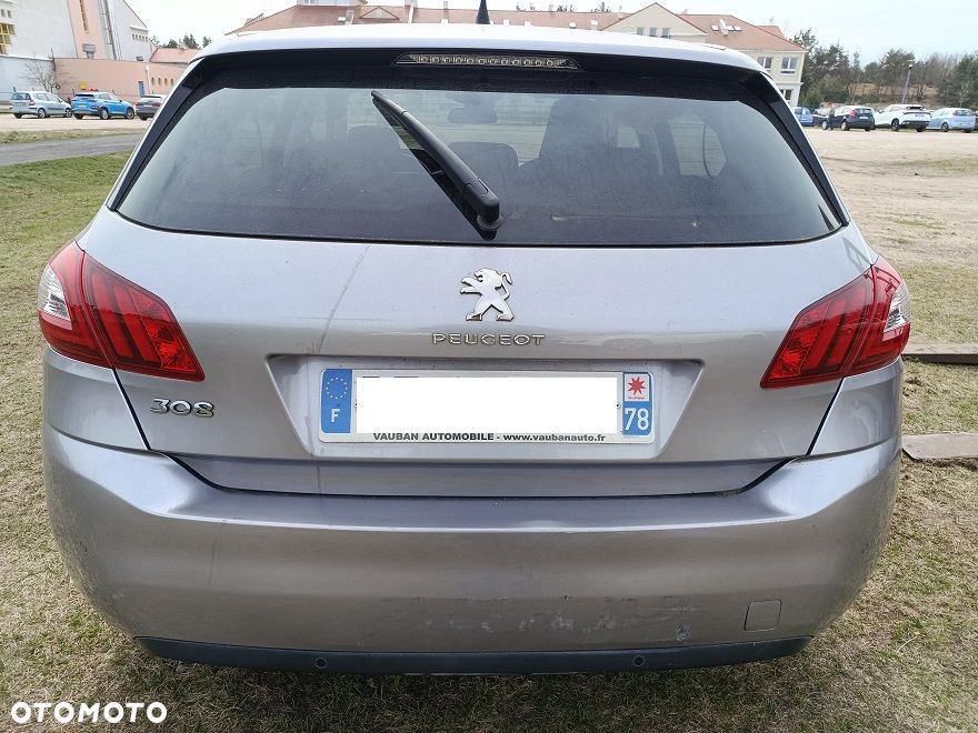Peugeot 308 - 6