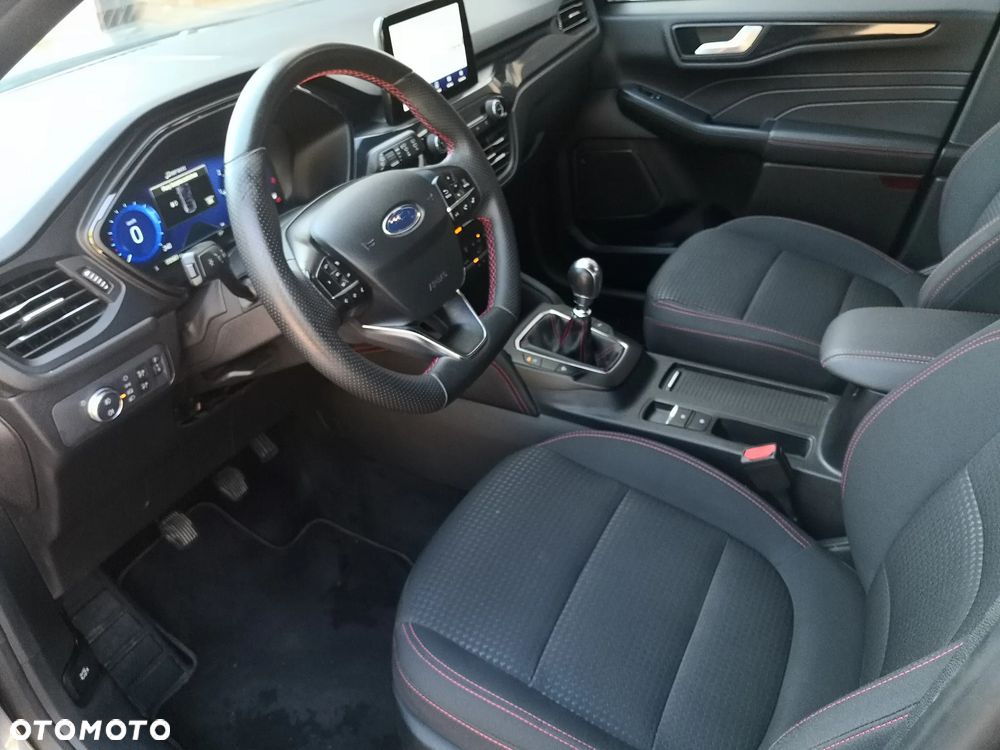 Ford Kuga 2.0 TDCi 4x2 ST-Line - 12