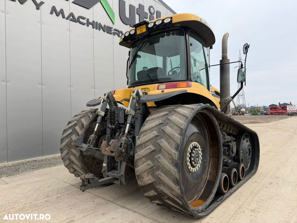 Challenger MT765C Tractor pe Senile - 10