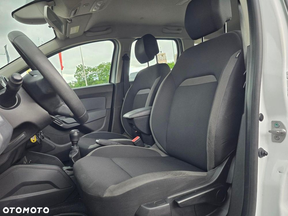 Dacia Duster 1.6 SCe S&S - 12