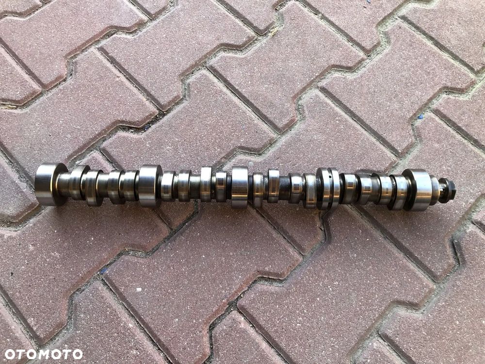 CADILLAC ESCALADE III 6,2 V8 2006-2014 CHEVROLET CAMARO SS 6,2 V8 2009-2015 WAŁEK ROZRZĄDU - 1