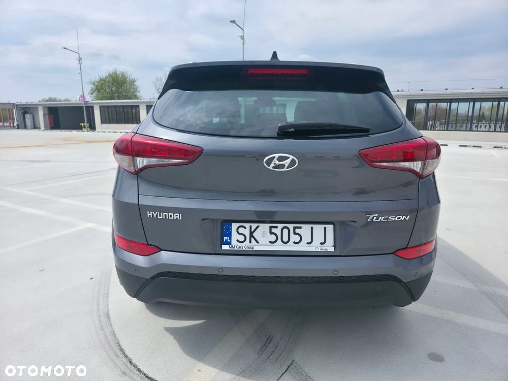 Hyundai Tucson 1.6 GDI BlueDrive Comfort 2WD - 6