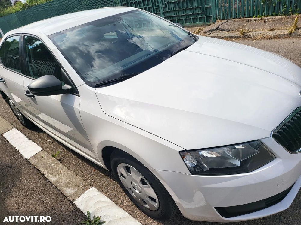 Skoda Octavia 1.6 TDI Active - 6