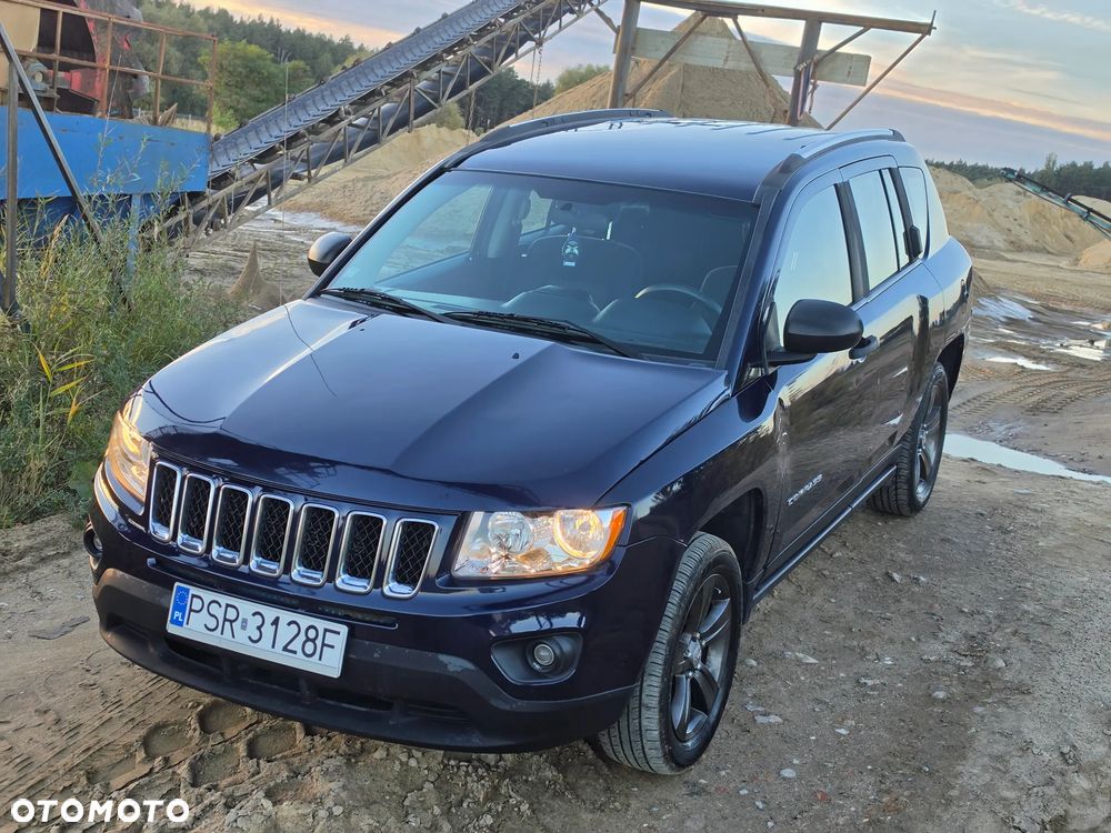Jeep Compass - 24