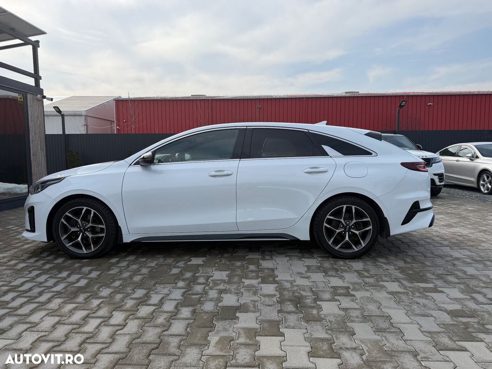 Kia Pro Ceed 1.4 T-GDI DCT7 OPF GT LINE - 11