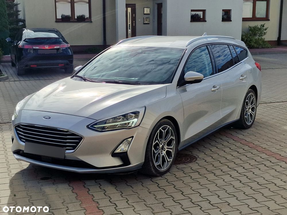 Ford Focus 1.5 EcoBoost Titanium - 1