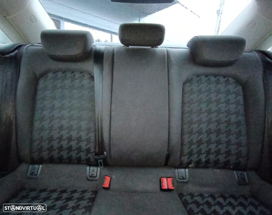 Audi A3 Limousine 1.6 TDI S-line - 17