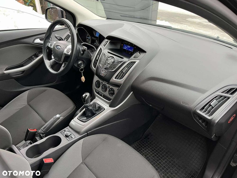 Ford Focus 1.6 Trend - 6
