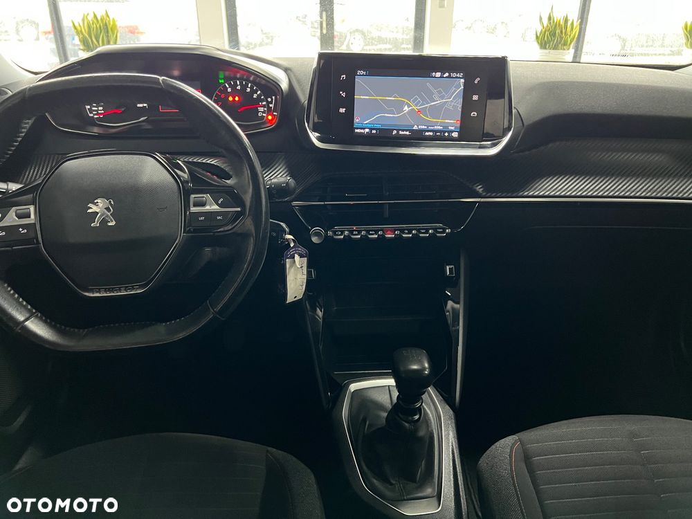 Peugeot 2008 - 25