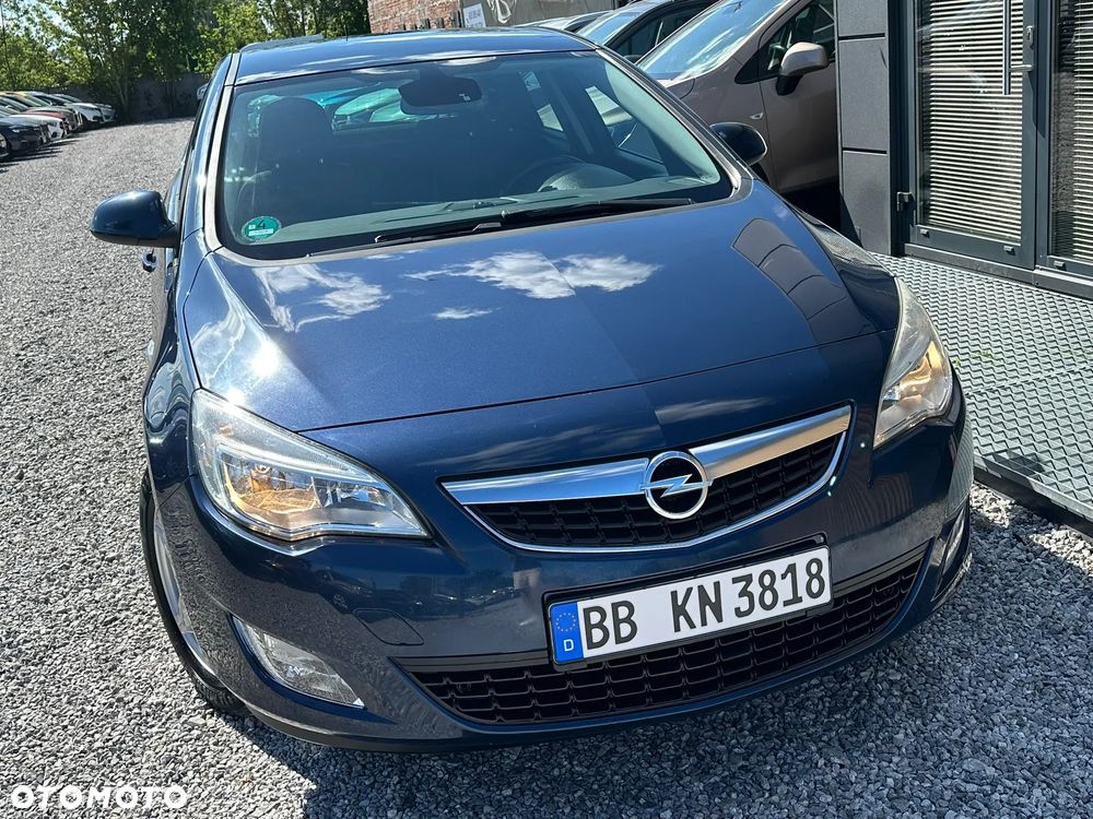 Opel Astra 1.7 CDTI DPF ecoFLEX TourerStart/Stop 150 Jahre - 23