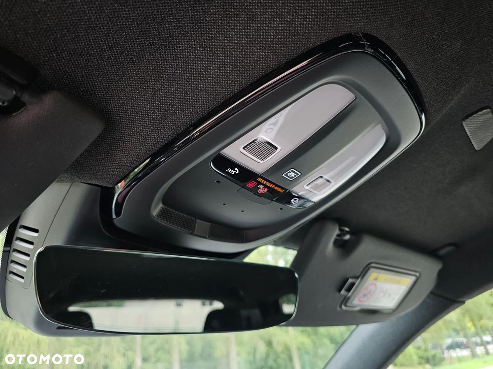 Volvo XC 40 T5 AWD Geartronic Momentum Pro - 30