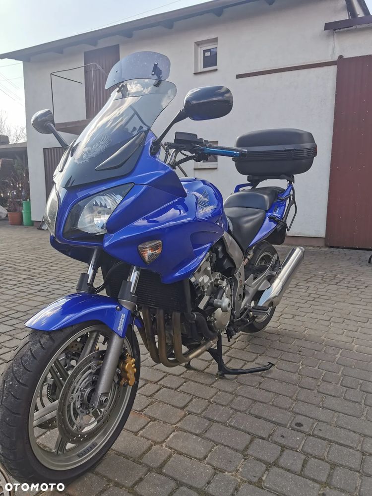Honda CBF - 1