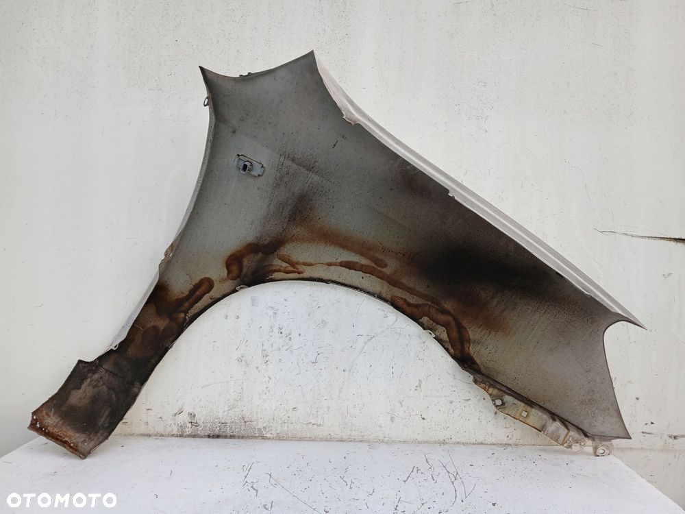 Kia Carens Iii Błotnik Lewy A1 - 7