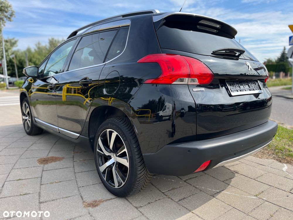 Peugeot 2008 BlueHDi FAP 120 STOP & START Allure - 21