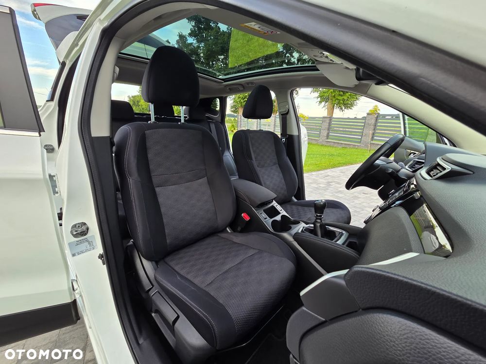 Nissan Qashqai 1.2 DIG-T Tekna - 18
