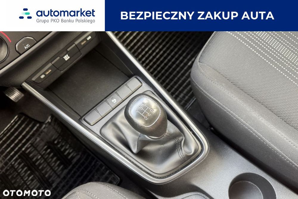 Hyundai i20 1.2 Pure - 16