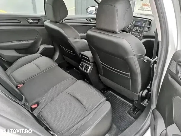Renault Megane - 16