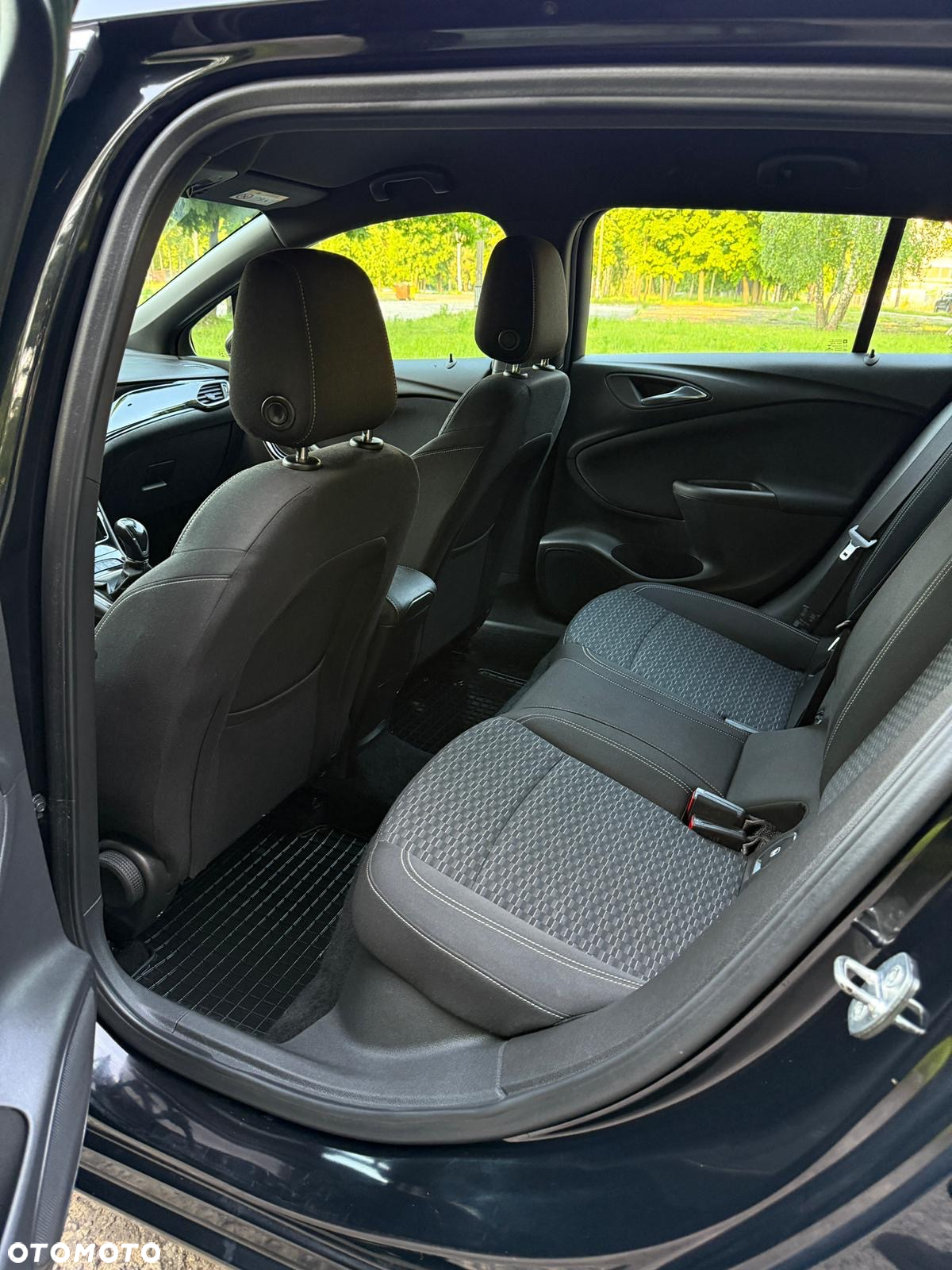 Opel Astra V 1.6 CDTI Enjoy S&S - 19