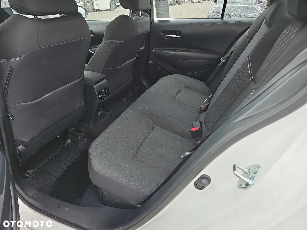 Toyota Corolla 1.8 Hybrid Comfort - 22