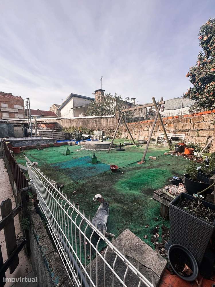 Moradia T4 isolada com 2 casas de banho em Matosinhos - Grande imagem: 3/12