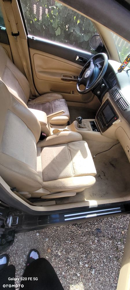 Volkswagen Passat 1.8T Highline - 12
