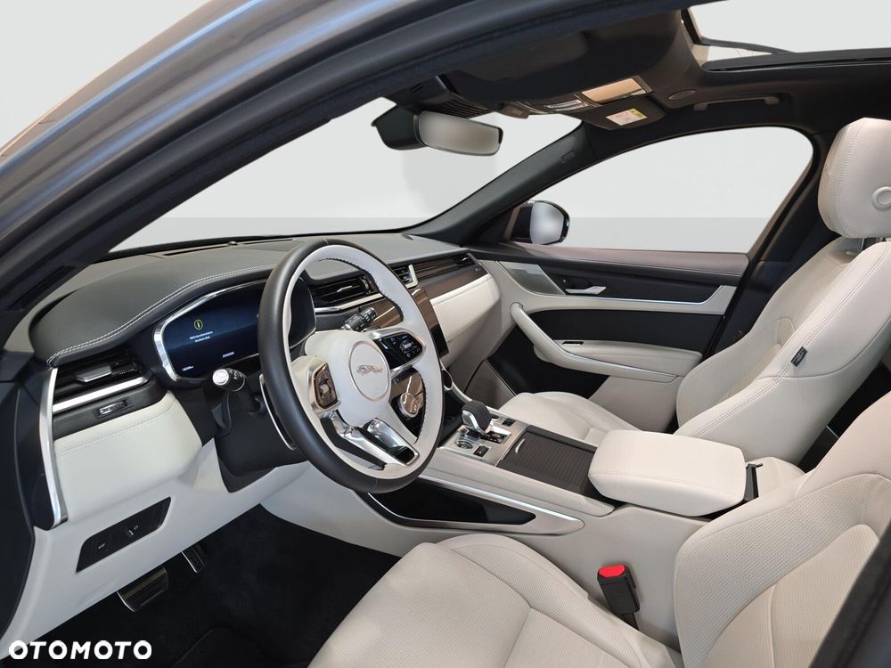 Jaguar F-Pace 2.0 D200 mHEV AWD R-Dynamic SE - 11