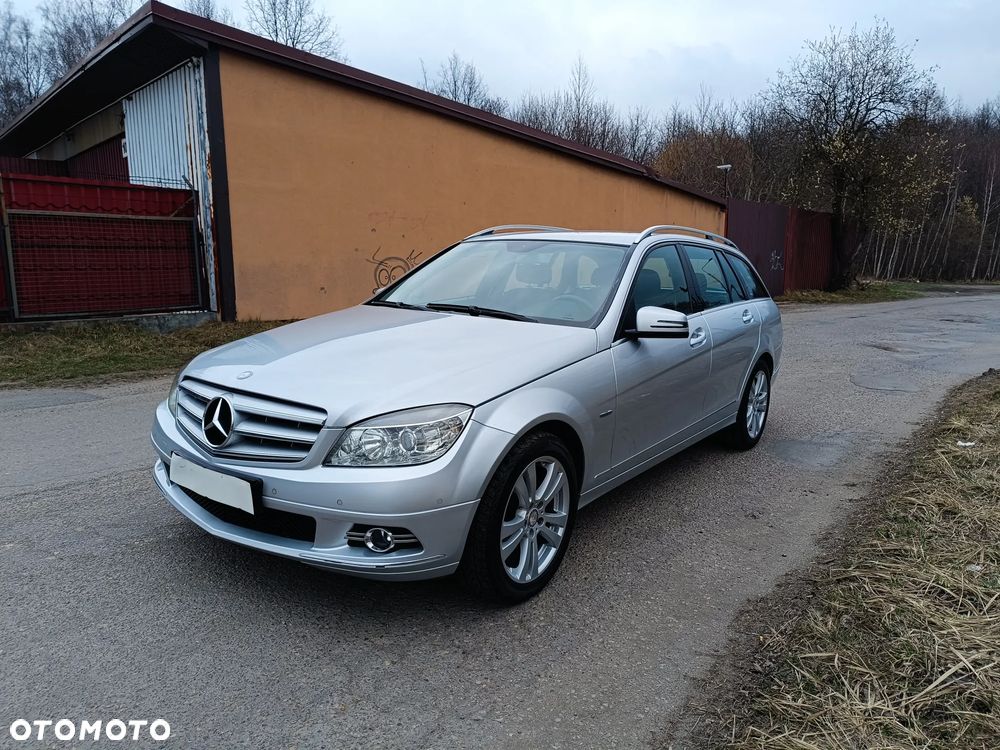 Mercedes-Benz Klasa C 250 CGI Automatik BlueEFFICIENCY Avantgarde