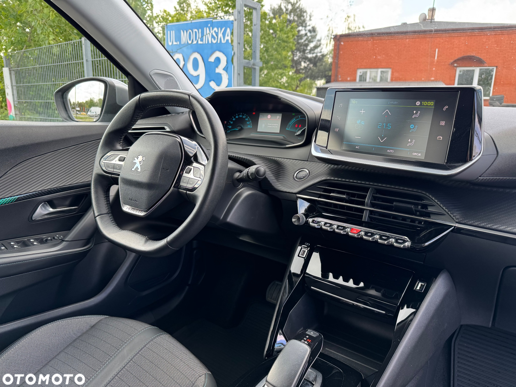 Peugeot 2008 e-2008 Allure - 6