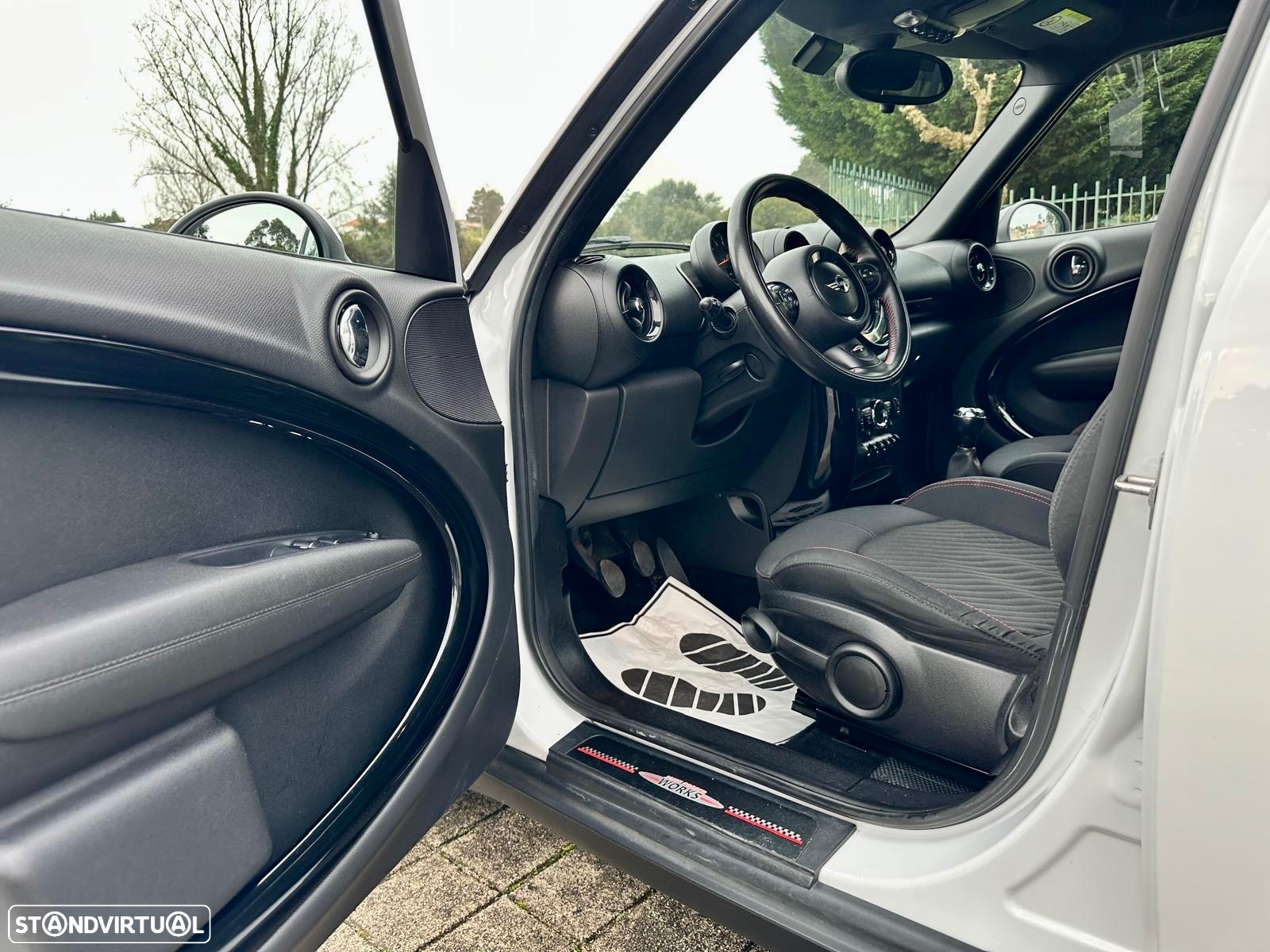 MINI Countryman - 16