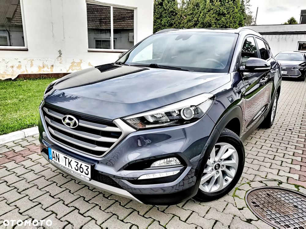 Hyundai Tucson blue 1.6 GDi 2WD Navi - 17