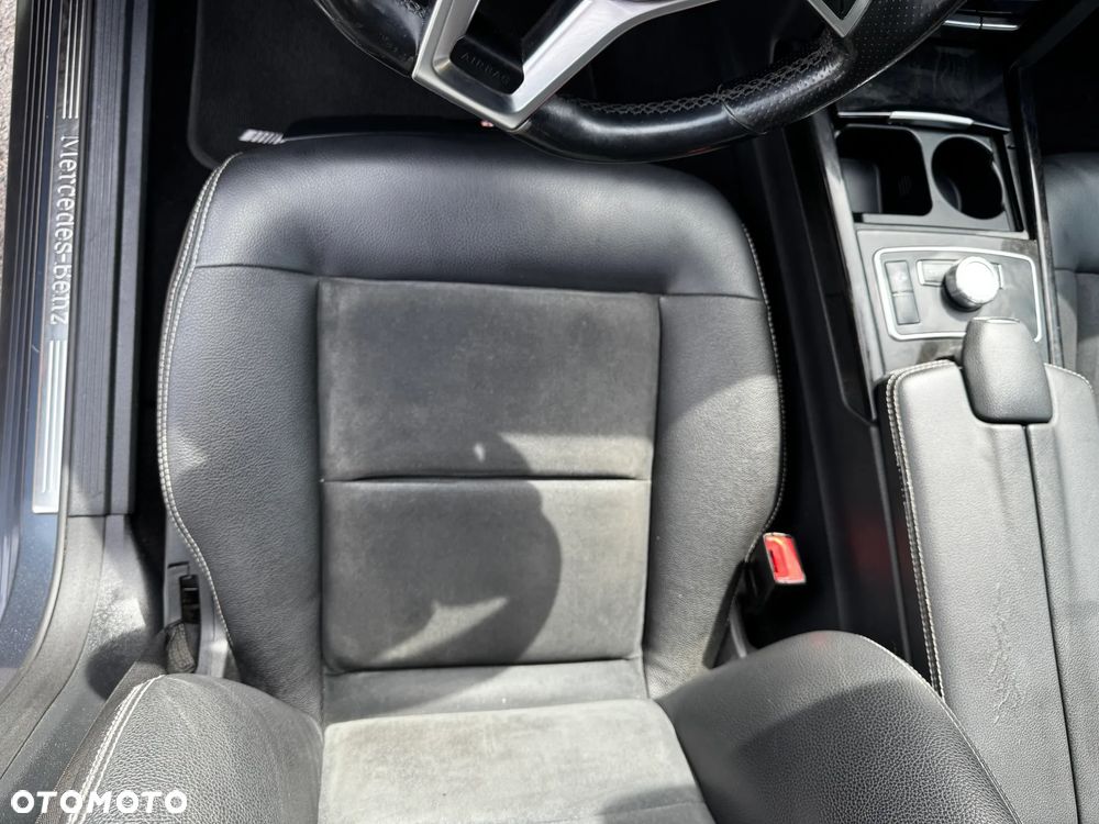 Mercedes-Benz Klasa E 220 CDI BlueEff Avantgarde - 12