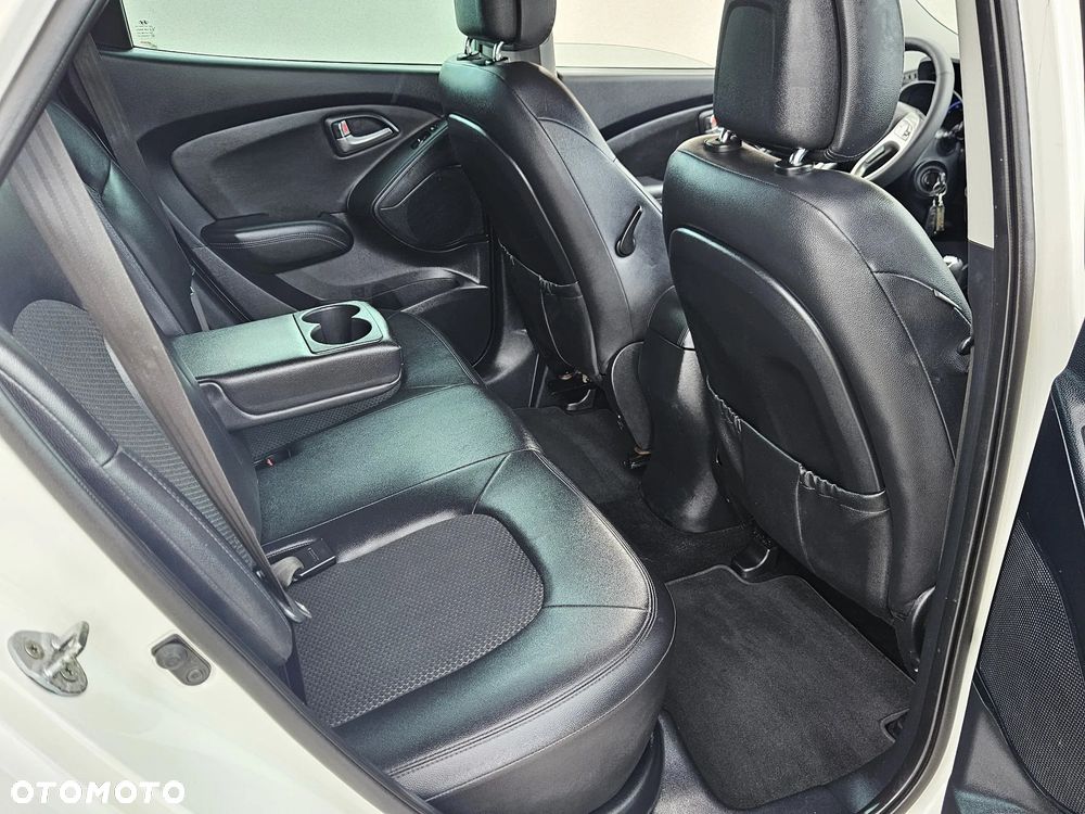 Hyundai ix35 1.6 2WD blue Style - 15