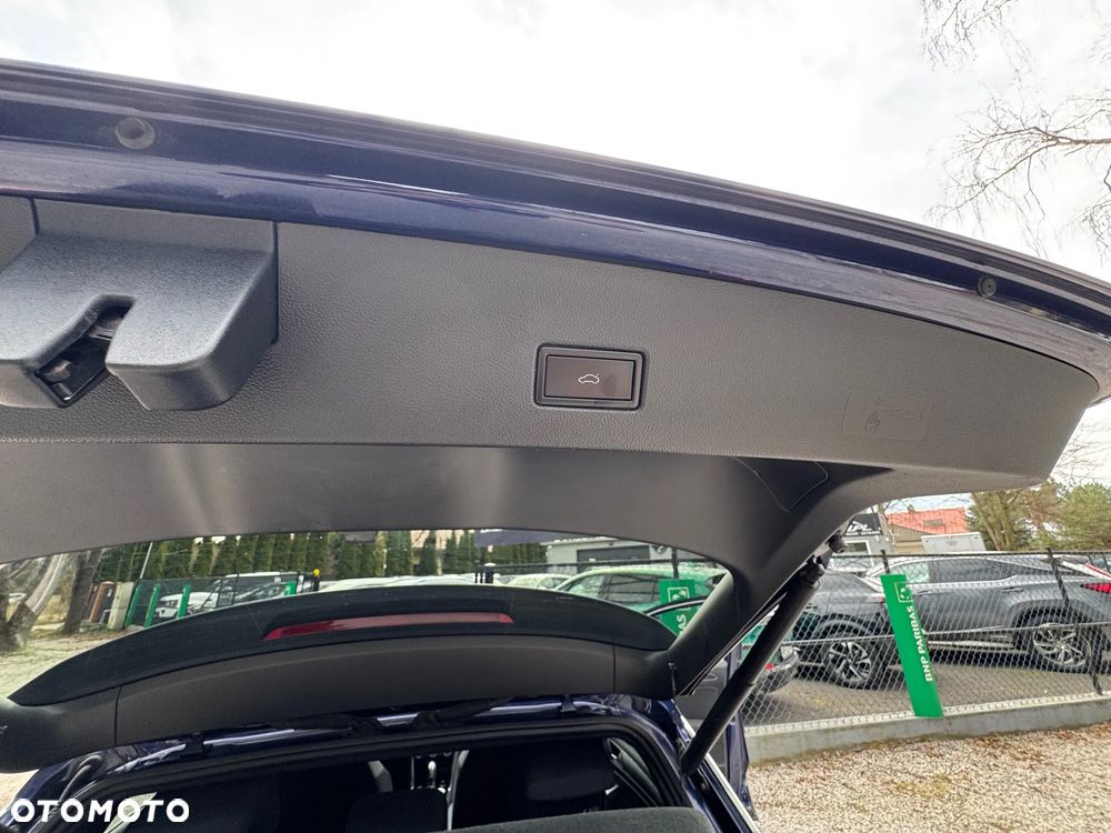 Volkswagen T-Roc - 20