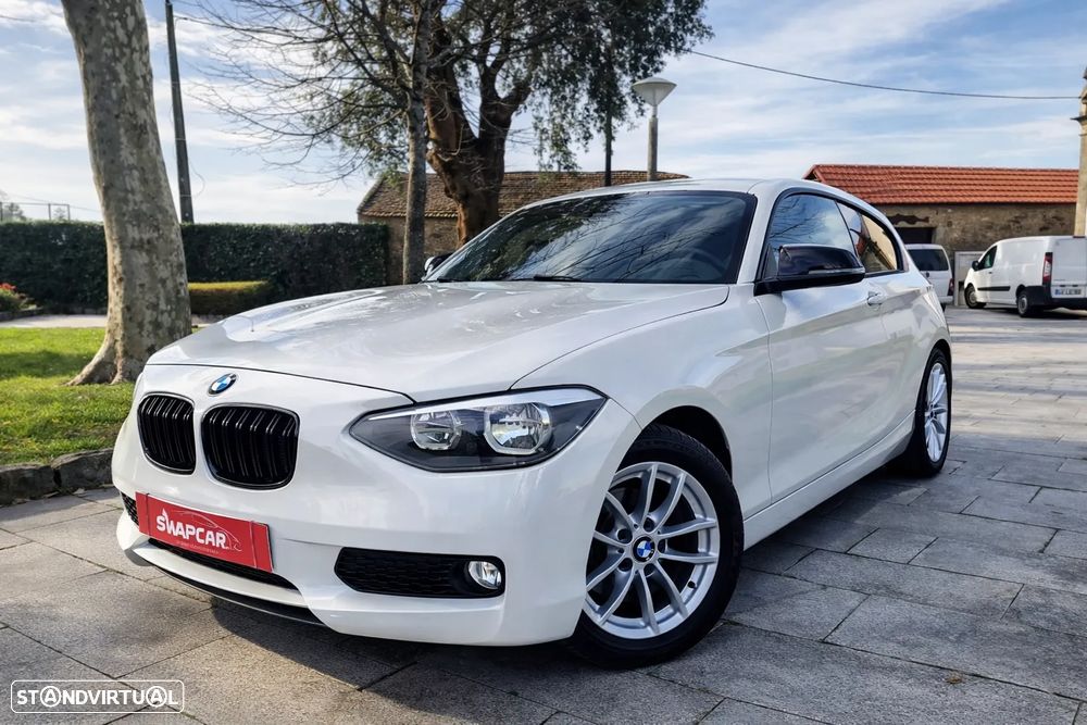 BMW 116 i Sport Line - 1