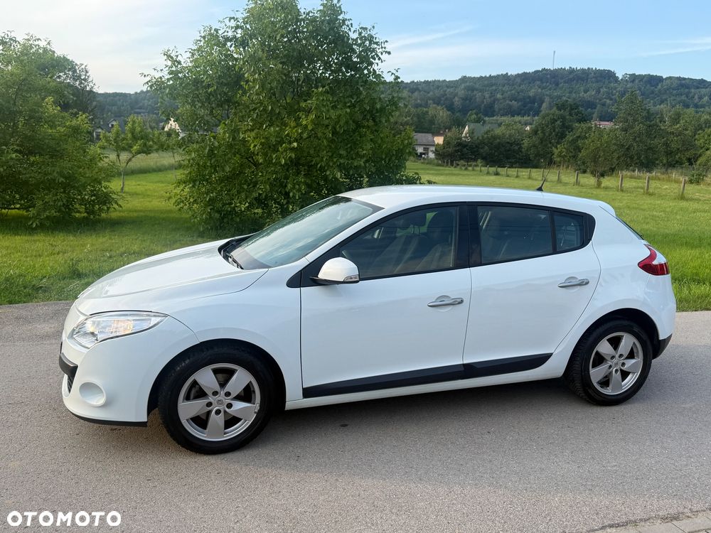 Renault Megane 1.6 16V Dynamique Euro5 - 10
