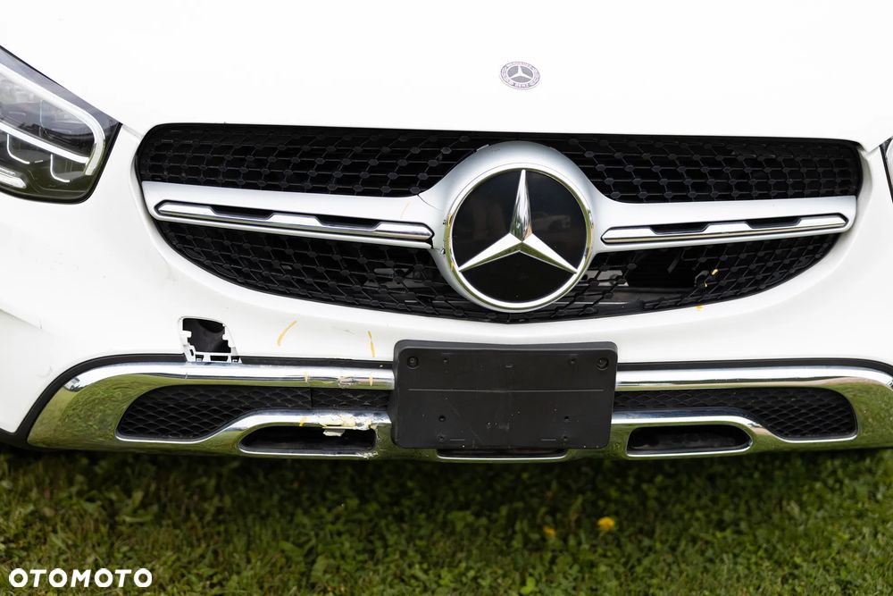 Mercedes-Benz GLC 300 4Matic 9G-TRONIC - 4