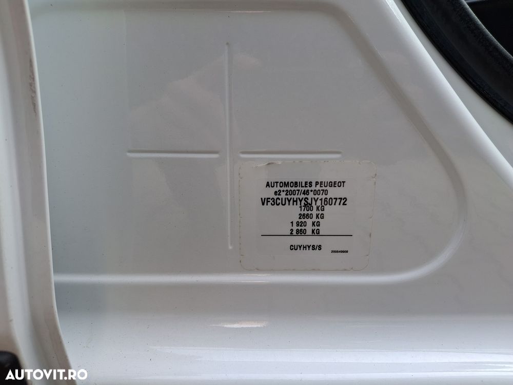 Peugeot 2008 1.5 BlueHDI FAP Active - 22