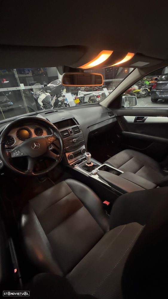 Mercedes-Benz C 220 CDi Avantgarde - 17