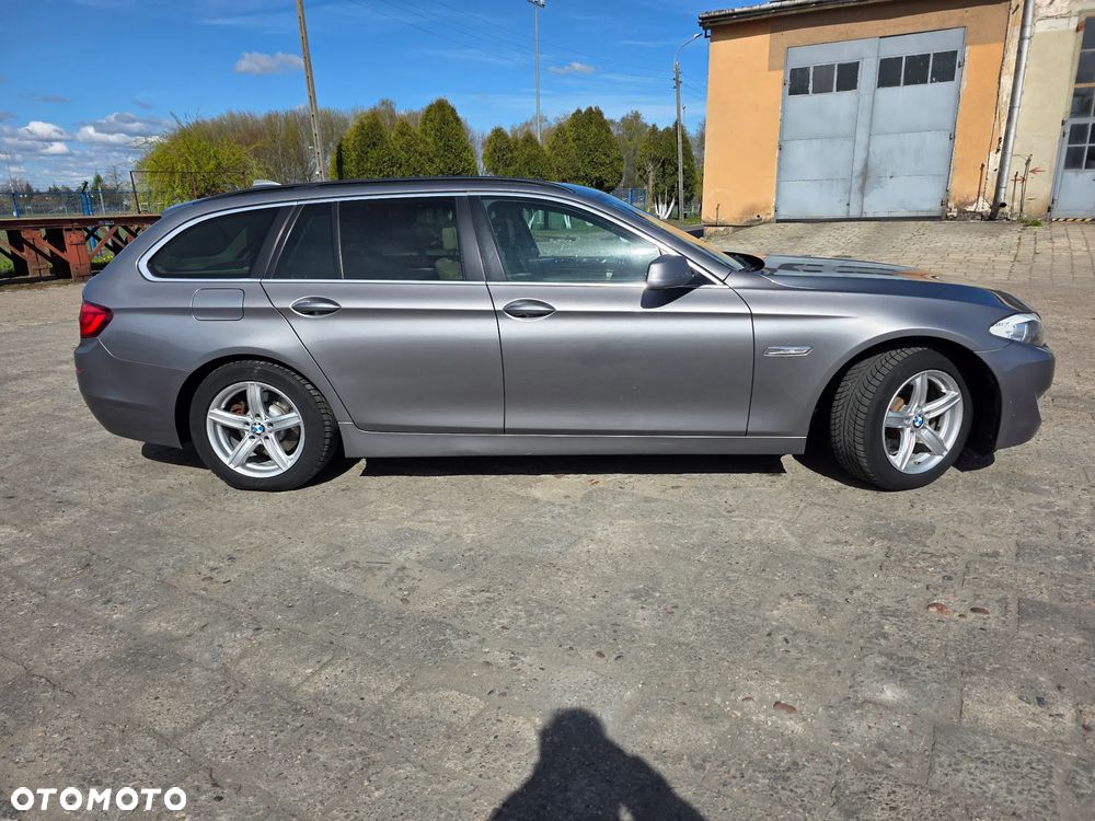BMW Seria 5 520d - 4