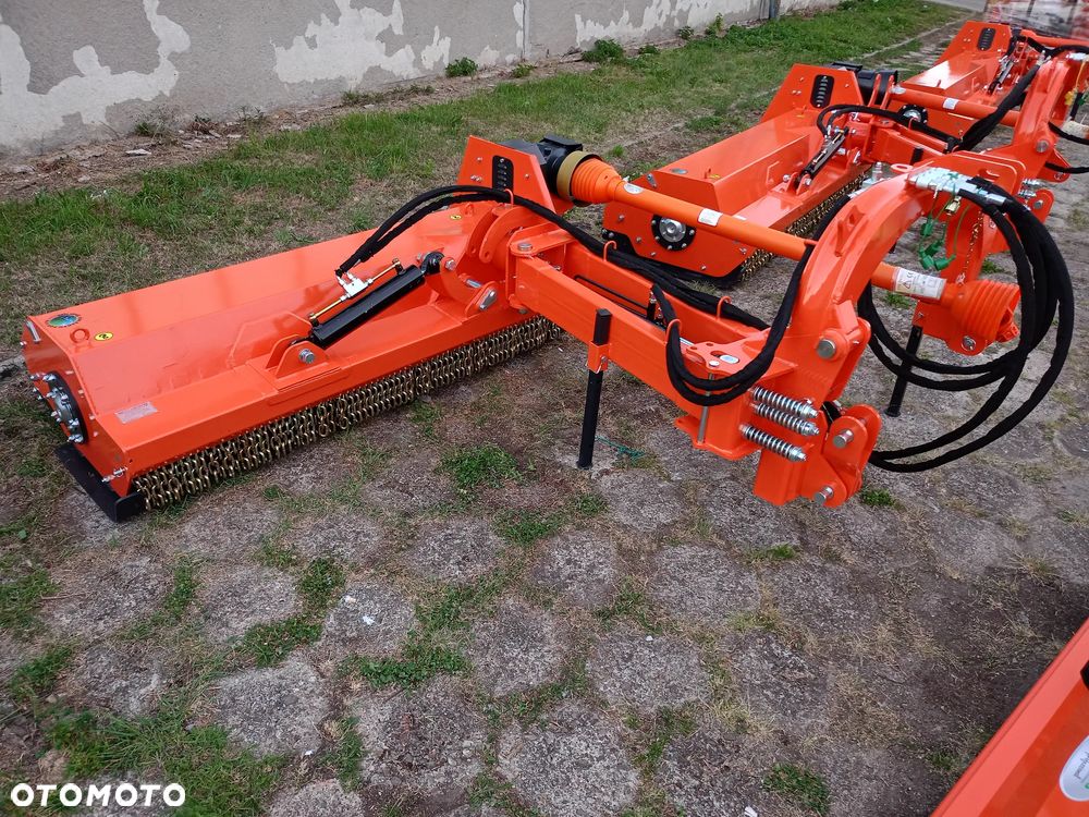Inny Kosiarka Bijakowa tylno boczna AGF 180 Geograss Mulczer Rozdrabniacz na wysięgniku Raty Transport - 2