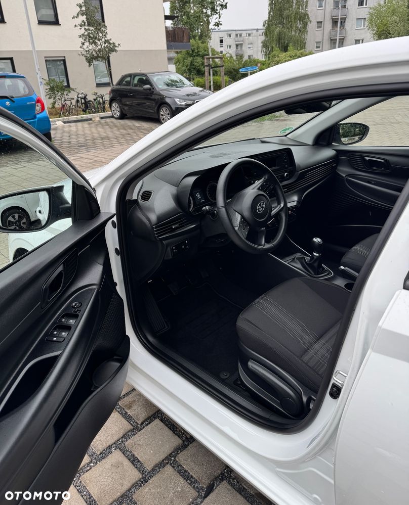 Hyundai i20 - 12
